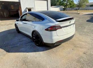 54701946 :رقم المزاد ، 5YJXCBE2XJF103330 vin ، 2018 Tesla Model X مزاد بيع