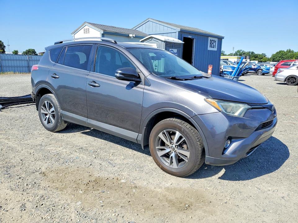 Продажа на аукционе авто 2017 Toyota Rav4, vin: 2T3WFREV1HW382337, номер лота: 53141896