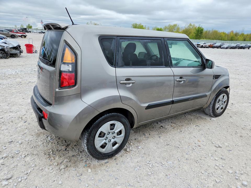 2011 Kia Soul მანქანა იყიდება აუქციონზე, vin: KNDJT2A21B7215694, აუქციონის ნომერი: 53355166