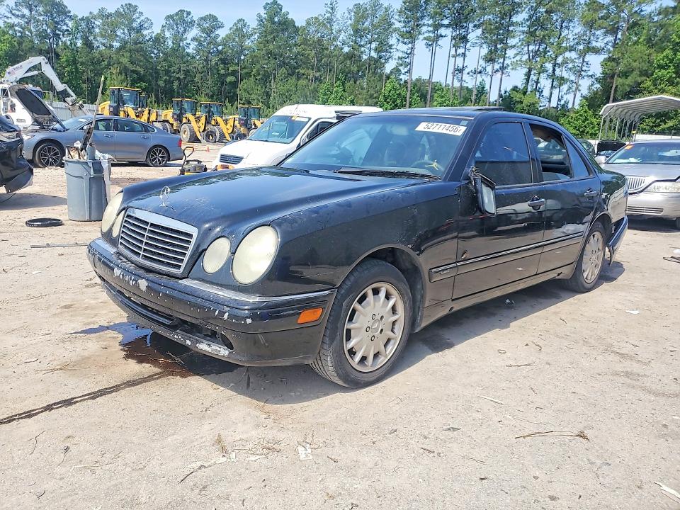 Auction sale of the 1999 Mercedes-benz E, vin: WDBJF70H6XA850879, lot number: 52711456