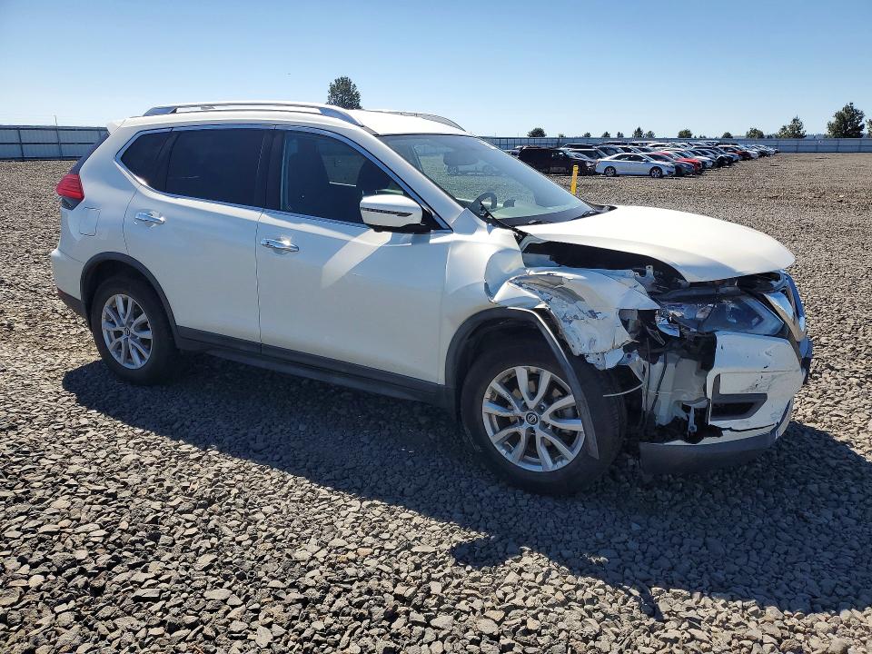 53852046 :رقم المزاد ، KNMAT2MV9HP607112 vin ، 2017 Nissan Rogue مزاد بيع
