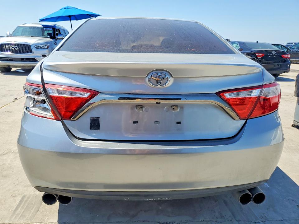 53542426 :رقم المزاد ، 4T1BF1FK1GU184787 vin ، 2016 Toyota Camry مزاد بيع