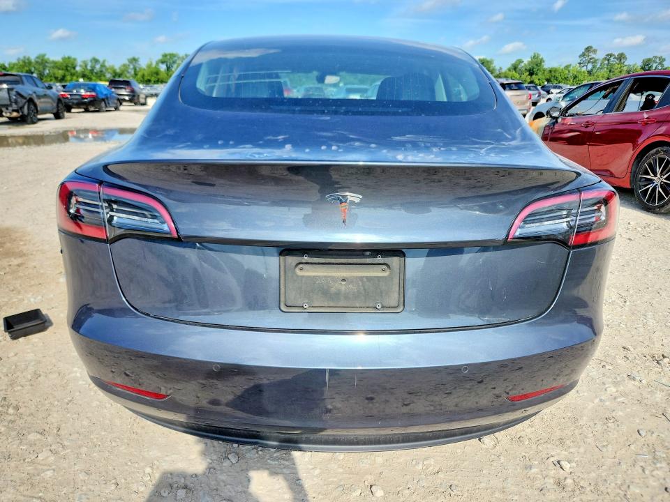53617116 :رقم المزاد ، 5YJ3E1EA4LF705086 vin ، 2020 Tesla Model 3 مزاد بيع