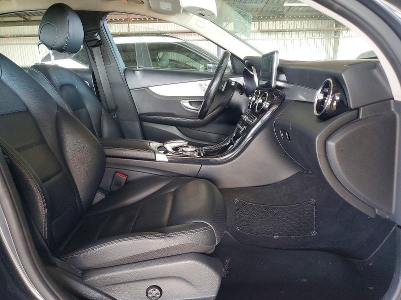 Продажа на аукционе авто 2015 Mercedes-benz C, vin: 55SWF4KB0FU033703, номер лота: 54354236