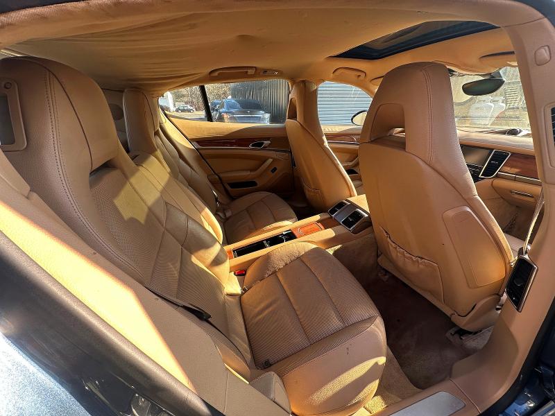 52297026 :رقم المزاد ، WP0AA2A77DL010215 vin ، 2013 Porsche Panamera مزاد بيع