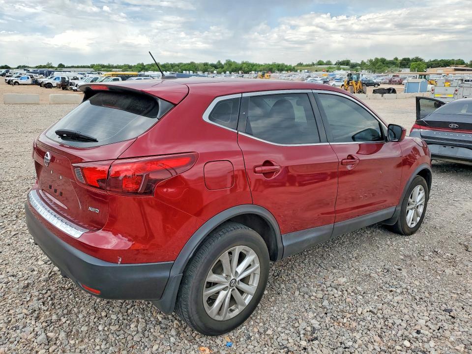 54025476 :رقم المزاد ، JN1BJ1CR5KW339538 vin ، 2019 Nissan Rogue Sport مزاد بيع