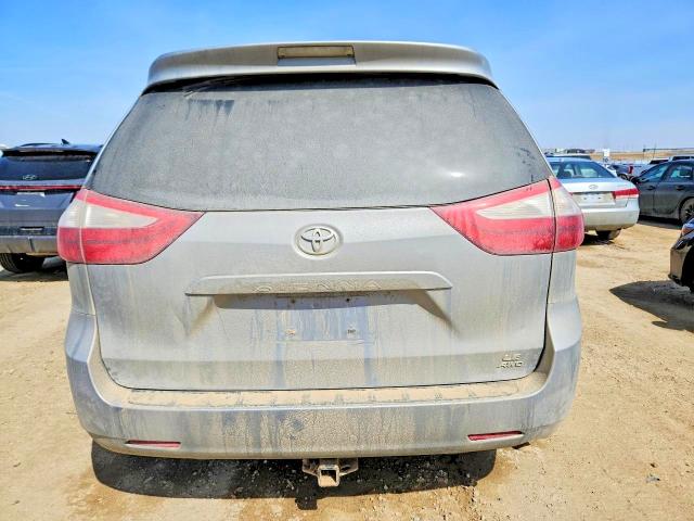 Продаж на аукціоні авто 2015 Toyota Sienna, vin: 5TDJK3DC0FS119922, номер лоту: 51663816