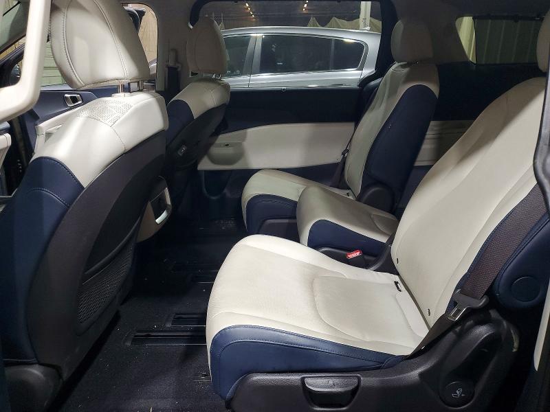 Продажа на аукционе авто 2025 Kia Carnival, vin: KNDNC5K39S6536298, номер лота: 55201436