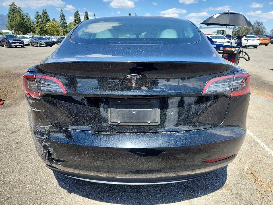 Продажа на аукционе авто 2023 Tesla Model 3, vin: 5YJ3E1EAXPF581783, номер лота: 55457126