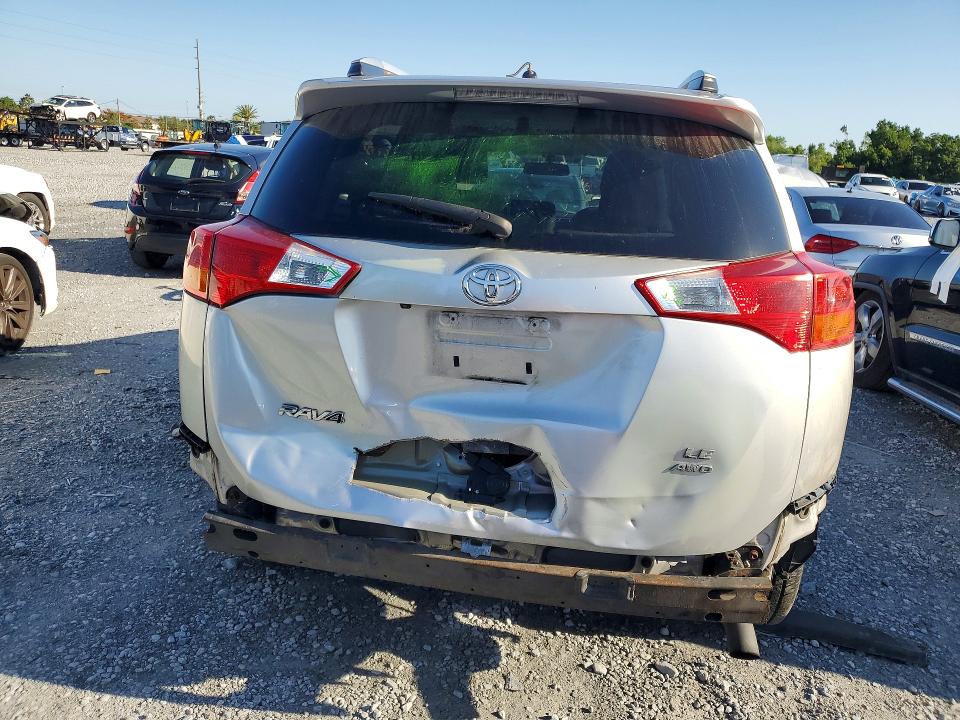 Продажа на аукционе авто 2015 Toyota Rav4, vin: 2T3BFREV9FW257968, номер лота: 51955206