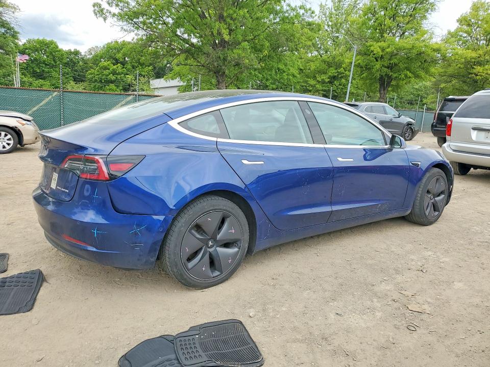 Продаж на аукціоні авто 2018 Tesla Model 3, vin: 5YJ3E1EB9JF120249, номер лоту: 53357186