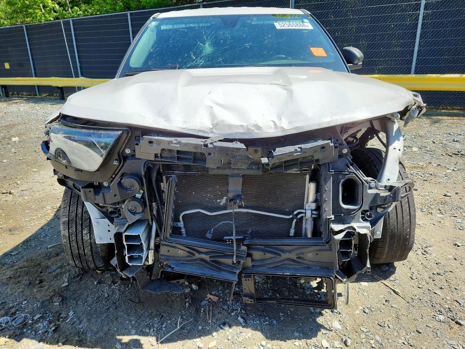 52565886 :رقم المزاد ، 1FM5K8AWXLGA83509 vin ، 2020 Ford Explorer مزاد بيع