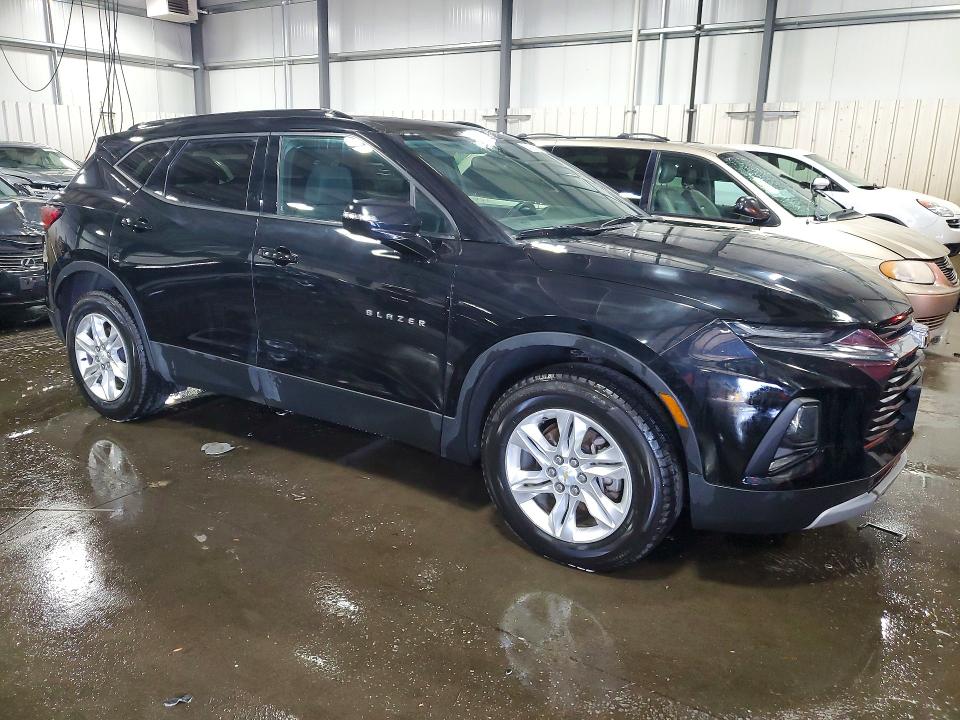 53138116 :رقم المزاد ، 3GNKBBRA3LS700478 vin ، 2020 Chevrolet Blazer مزاد بيع