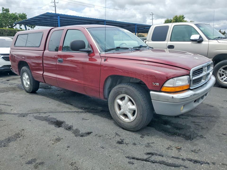55384596 :رقم المزاد ، 1B7GL22X6YS705283 vin ، 2000 Dodge Dakota مزاد بيع
