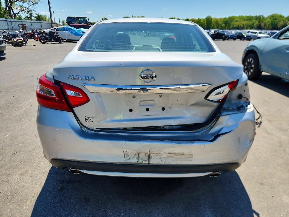 2017 Nissan Altima მანქანა იყიდება აუქციონზე, vin: 1N4AL3AP3HC496811, აუქციონის ნომერი: 52229256