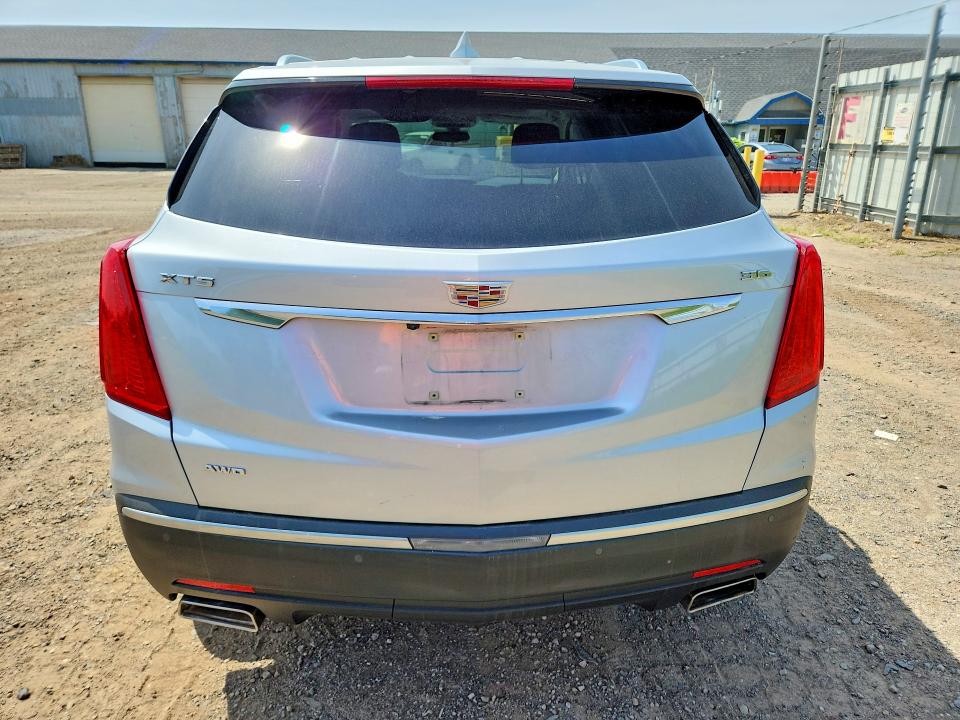 53790916 :رقم المزاد ، 1GYKNDRS1HZ223462 vin ، 2017 Cadillac Xt5 مزاد بيع