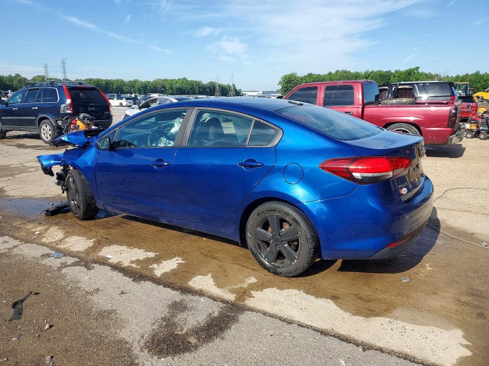 52361816 :رقم المزاد ، 3KPFL4A73JE203882 vin ، 2018 Kia Forte مزاد بيع
