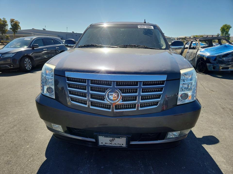 54471086 :رقم المزاد ، 1GYUKBEF4AR238929 vin ، 2010 Cadillac Escalade مزاد بيع