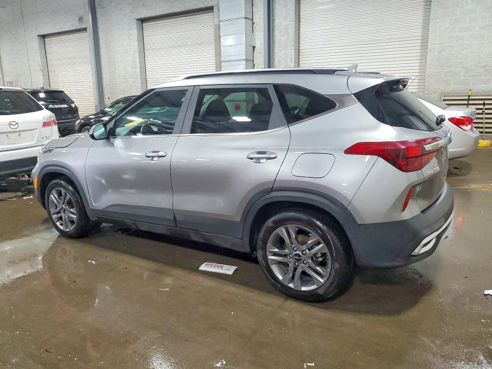 2023 Kia Seltos მანქანა იყიდება აუქციონზე, vin: KNDEU2AA9P7414313, აუქციონის ნომერი: 54764466