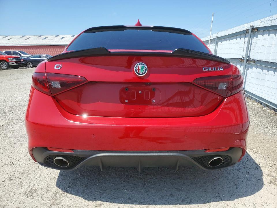 2017 Alfa Romeo Giulia მანქანა იყიდება აუქციონზე, vin: ZARFAEDN0H7534571, აუქციონის ნომერი: 54414316