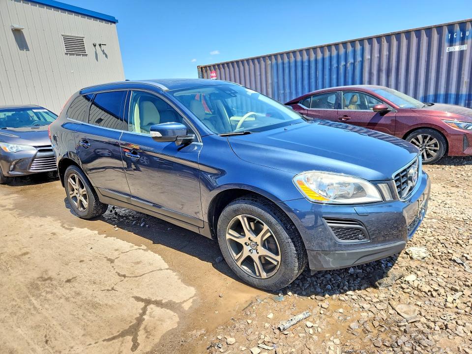 2011 Volvo Xc60 მანქანა იყიდება აუქციონზე, vin: YV4902DZ3B2175116, აუქციონის ნომერი: 53311676