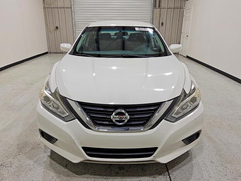 Продаж на аукціоні авто 2017 Nissan Altima, vin: 1N4AL3AP4HC234005, номер лоту: 54504816