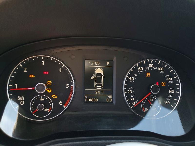 52926256 :رقم المزاد ، 1VWCN7A3XEC101758 vin ، 2014 Volkswagen Passat مزاد بيع