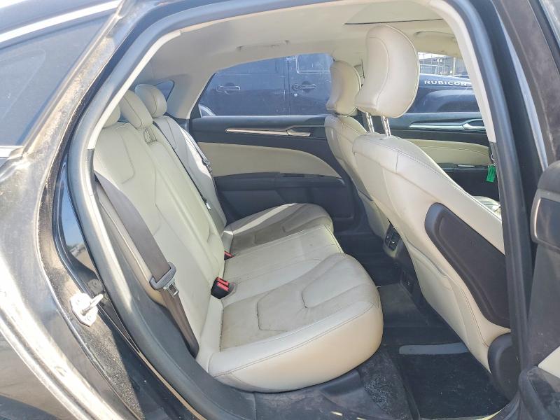 54307566 :رقم المزاد ، 3FA6P0SU0FR302747 vin ، 2015 Ford Fusion مزاد بيع