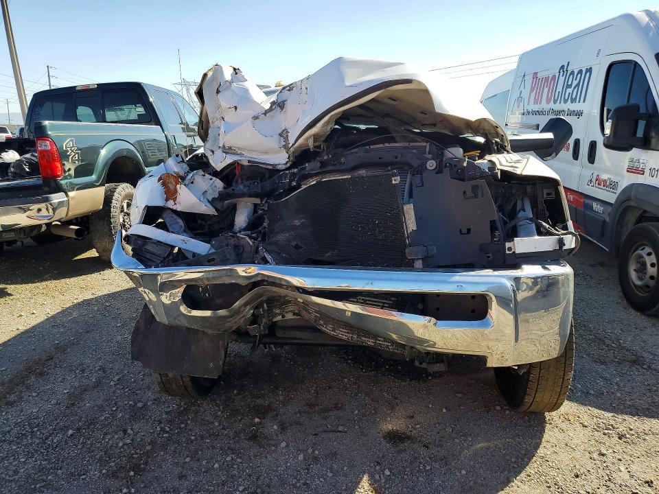52356076 :رقم المزاد ، 3C7WRTCL2HG623928 vin ، 2017 Ram 3500 مزاد بيع
