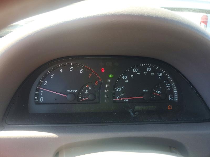 2002 Toyota Camry მანქანა იყიდება აუქციონზე, vin: 4T1BE32K52U631604, აუქციონის ნომერი: 54592176