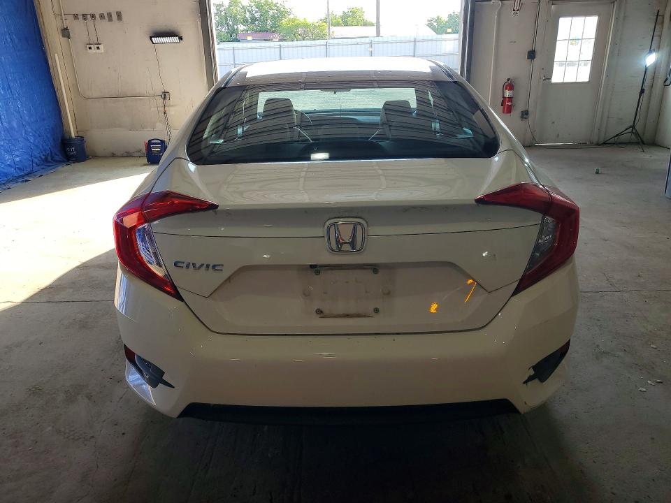 53521696 :رقم المزاد ، 19XFC2F56HE022930 vin ، 2017 Honda Civic مزاد بيع