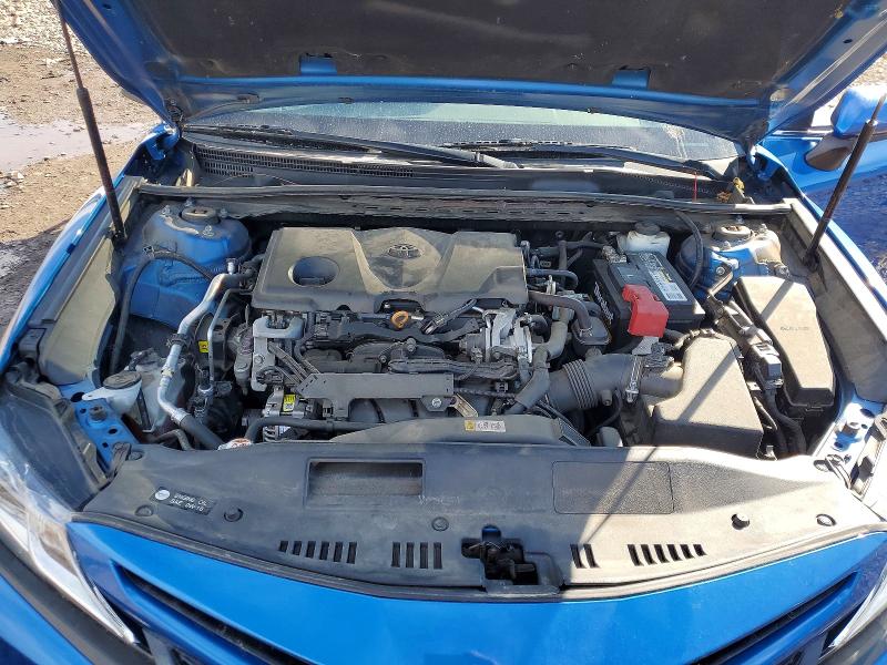 52347726 :رقم المزاد ، 4T1G11AK5LU352873 vin ، 2020 Toyota Camry مزاد بيع