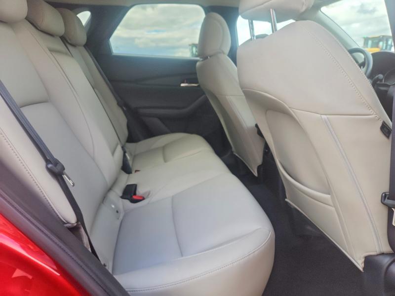 55364176 :رقم المزاد ، 3MVDMBAY2MM242103 vin ، 2021 Mazda Cx-30 مزاد بيع