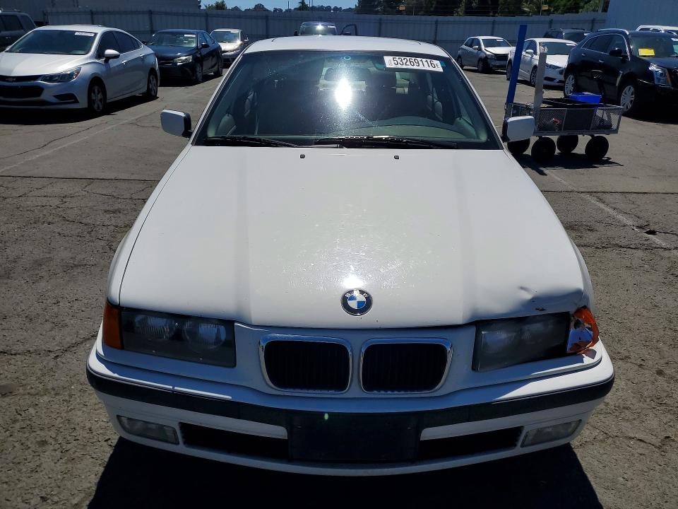 1998 Bmw 328 მანქანა იყიდება აუქციონზე, vin: WBACD432XWAV65748, აუქციონის ნომერი: 53269116
