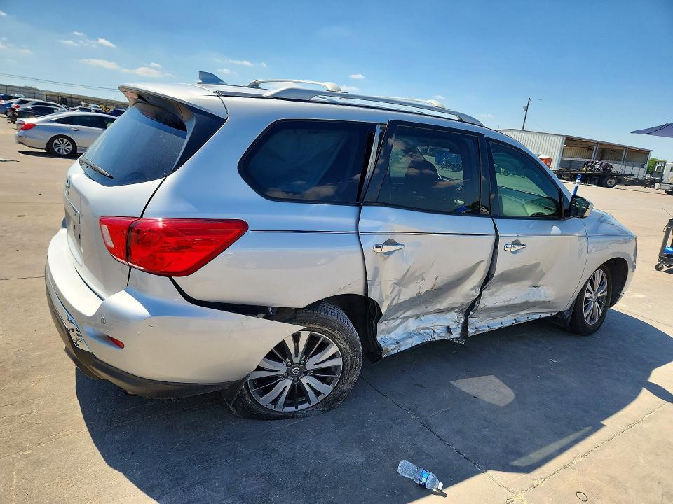 53284566 :رقم المزاد ، 5N1DR2MN9KC585506 vin ، 2019 Nissan Pathfinder مزاد بيع