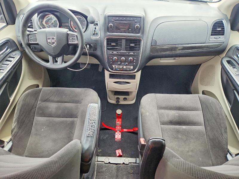52356796 :رقم المزاد ، 2C4RDGBG3FR523879 vin ، 2015 Dodge Grand Caravan مزاد بيع
