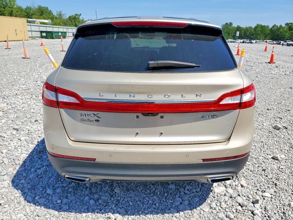 2017 Lincoln Mkx მანქანა იყიდება აუქციონზე, vin: 2LMPJ8KR3HBL16573, აუქციონის ნომერი: 55525696