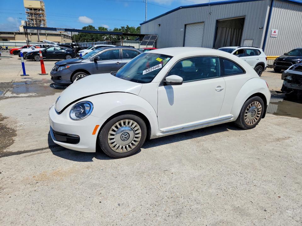 53224446 :رقم المزاد ، 3VWJX7AT9EM611454 vin ، 2014 Volkswagen Beetle مزاد بيع