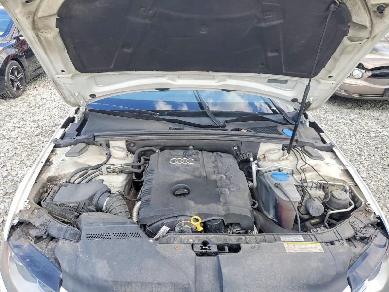 52621756 :رقم المزاد ، WAUKFAFLXBN047232 vin ، 2011 Audi A4 مزاد بيع
