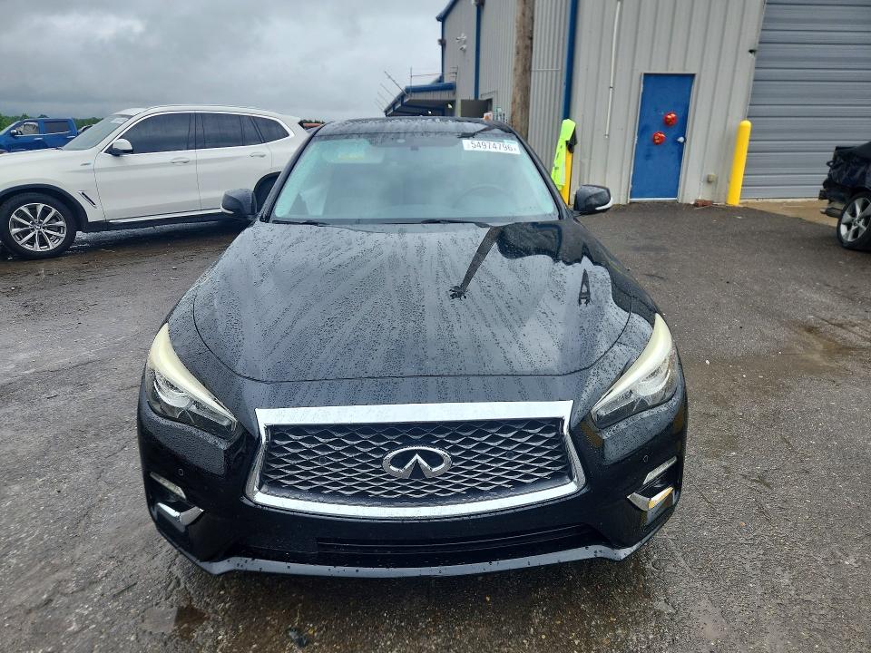 56351616 :رقم المزاد ، JN1EV7AR5JM441651 vin ، 2018 Infiniti Q50 مزاد بيع