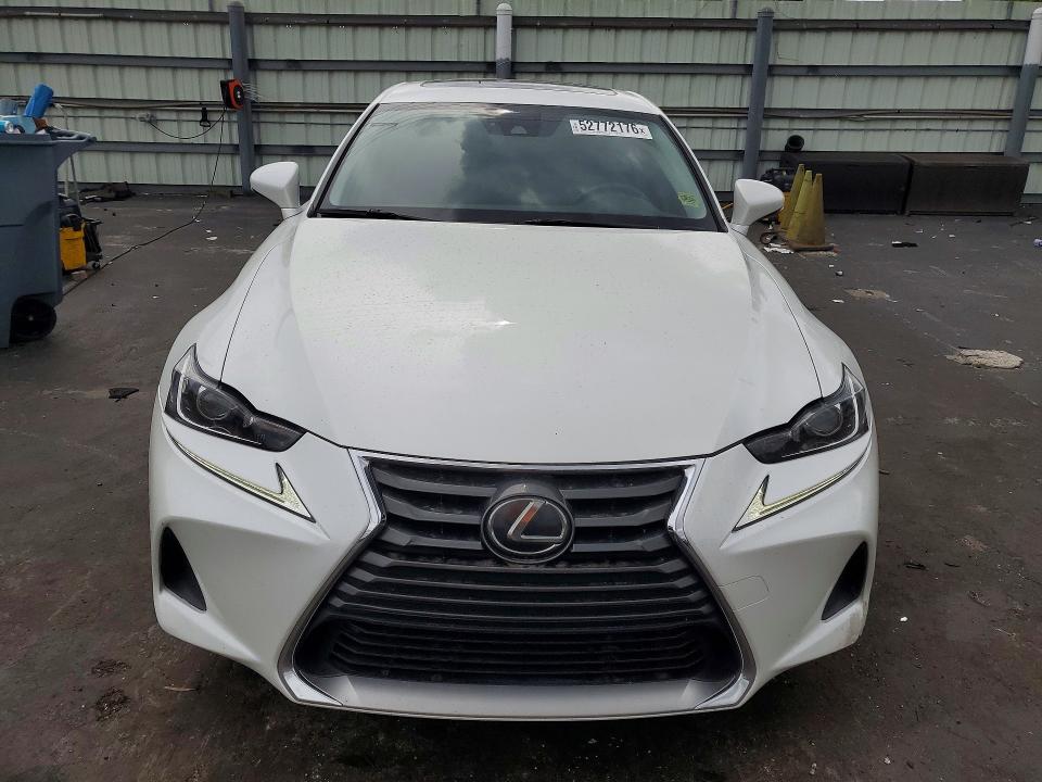 Продажа на аукционе авто 2019 Lexus Is, vin: JTHBA1D23K5095116, номер лота: 52772176