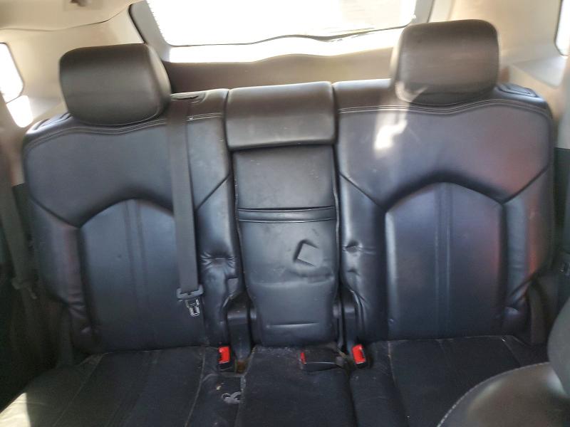 53672186 :رقم المزاد ، 3GYFNBE34FS524337 vin ، 2015 Cadillac Srx مزاد بيع