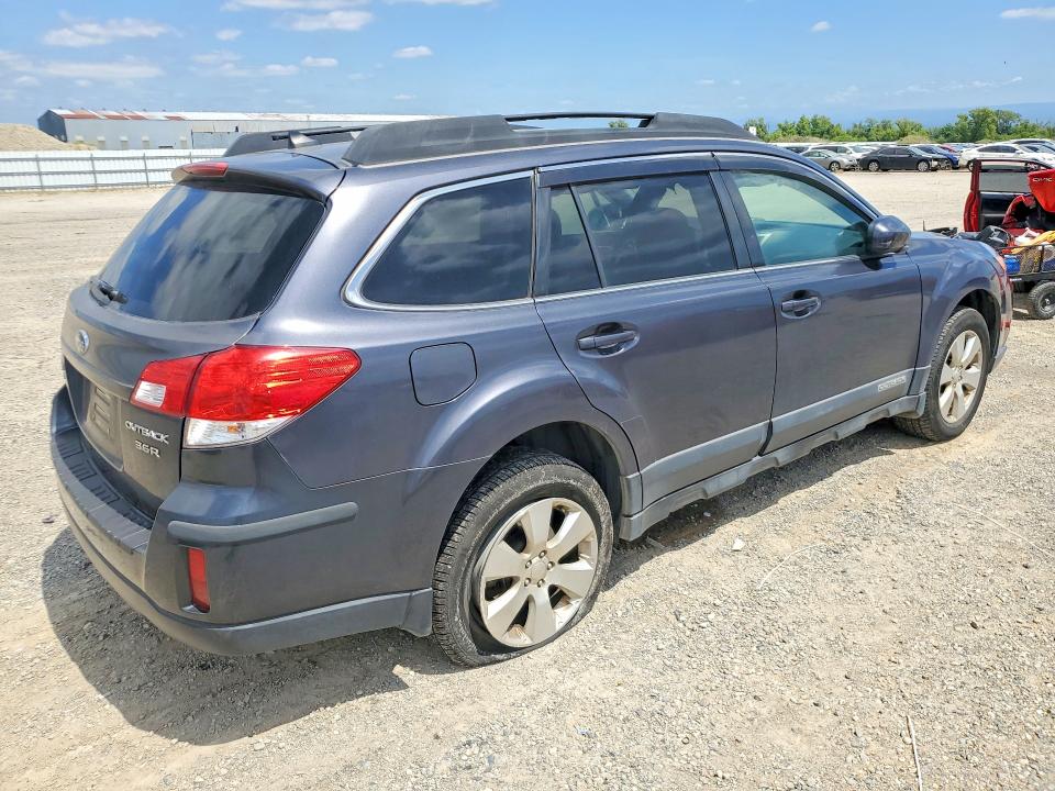51913836 :رقم المزاد ، 4S4BRDLC6B2401244 vin ، 2011 Subaru Outback مزاد بيع