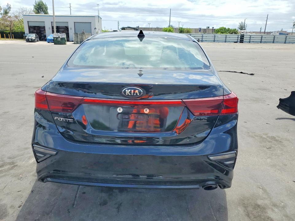 Продажа на аукционе авто 2021 Kia Forte, vin: 3KPF24AD3ME408177, номер лота: 53024516