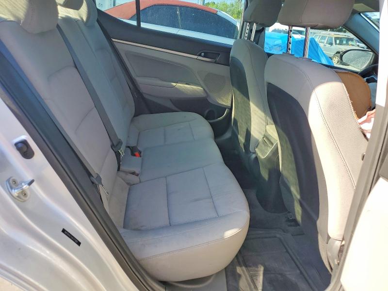 54093706 :رقم المزاد ، 5NPD84LF0JH371987 vin ، 2018 Hyundai Elantra مزاد بيع