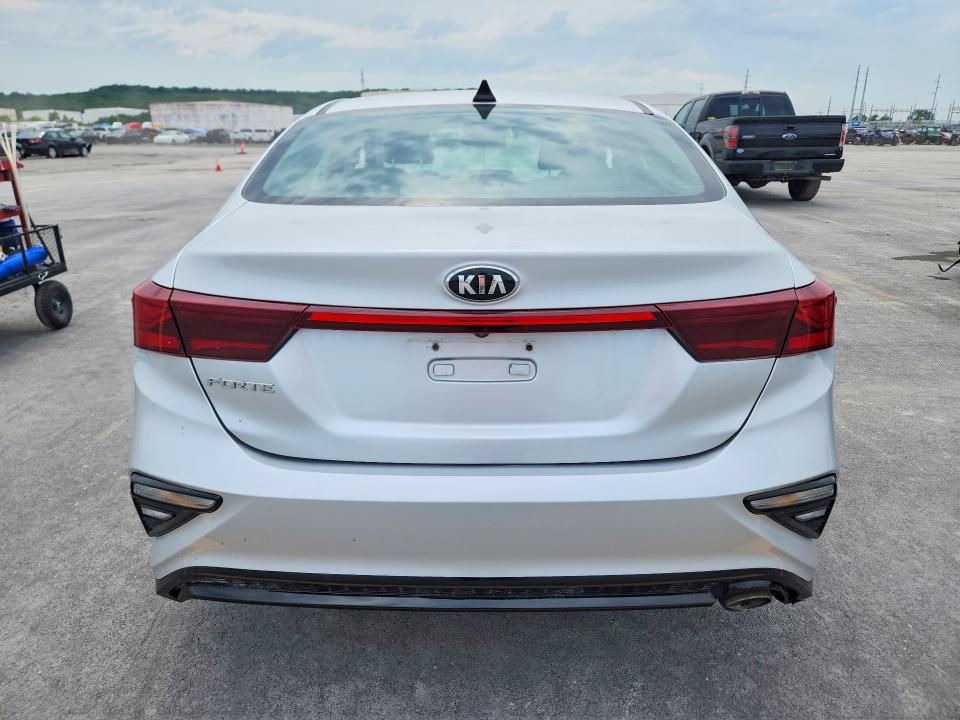 55765716 :رقم المزاد ، 3KPF24ADXLE176465 vin ، 2020 Kia Forte مزاد بيع