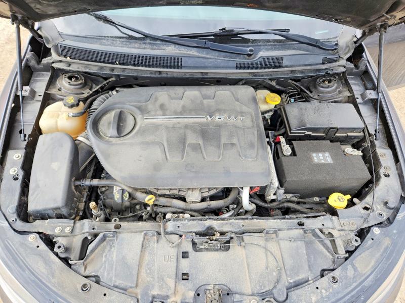 50751726 :رقم المزاد ، 1C3CCCDG3GN193985 vin ، 2016 Chrysler 200 مزاد بيع