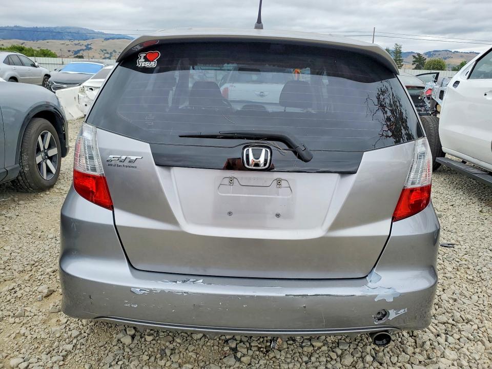 Продажа на аукционе авто 2010 Honda Fit, vin: JHMGE8H45AC035542, номер лота: 52419256