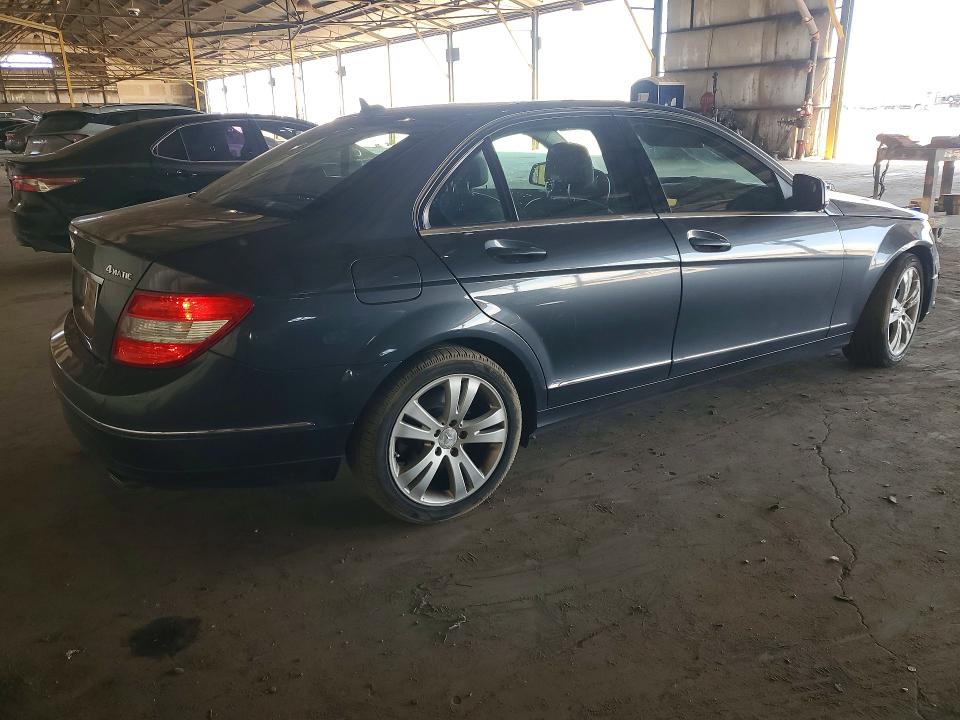 54436896 :رقم المزاد ، WDDGF81X38F094249 vin ، 2008 Mercedes-benz C مزاد بيع