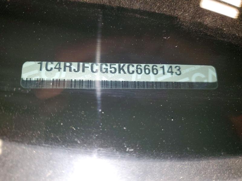 52921246 :رقم المزاد ، 1C4RJFCG5KC666143 vin ، 2019 Jeep Grand Cherokee مزاد بيع